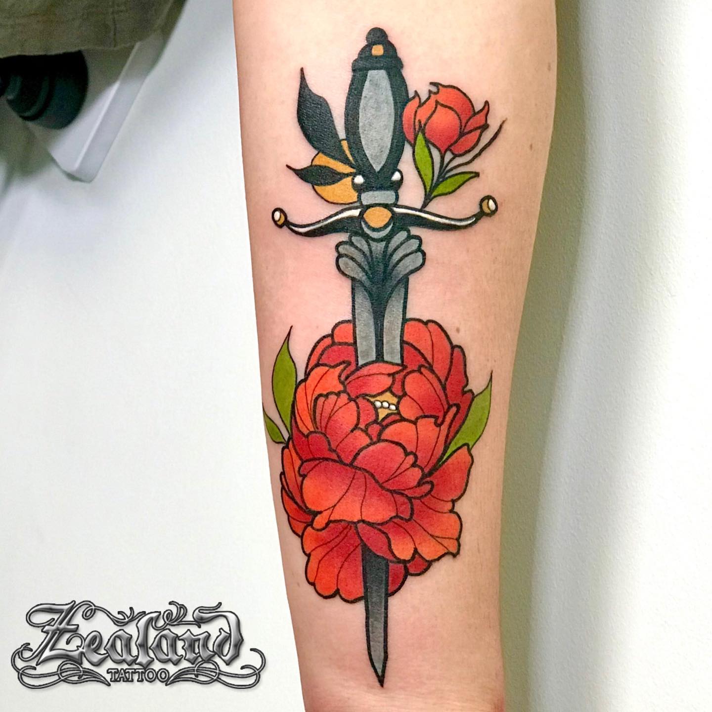 traditional dagger tattoo
